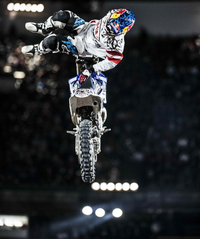red-bull-x-fighters-2013-mexico-tom-pages-2