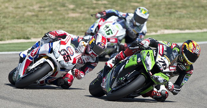 WSBK-aragon-Race-Baz-Rea