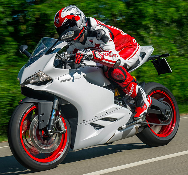 ducati-899-panigale-2014-3
