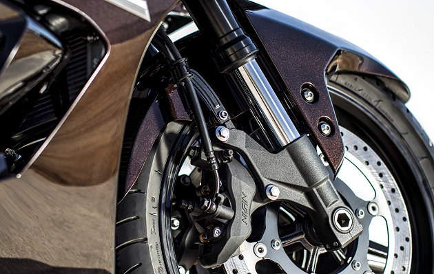 Yamaha-FJR-1300-AE-2014-3