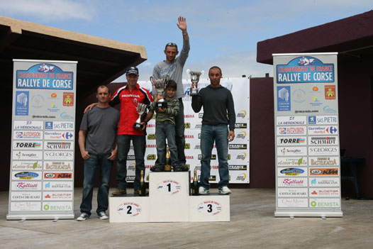 RallyeCorsePodiumSide