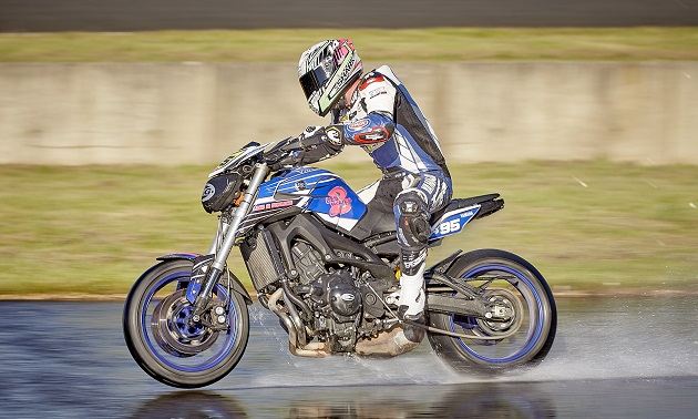 La Grande Fête Nationale de la Moto résiste à l'Euro.