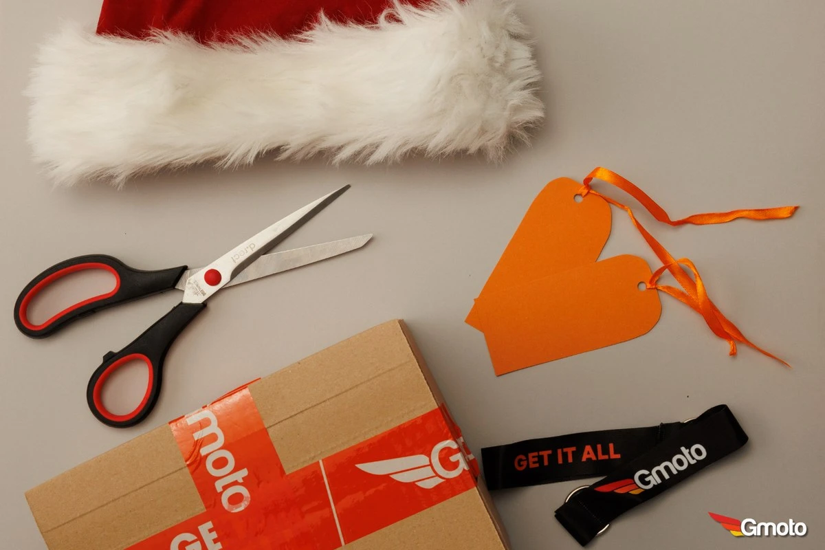 Cadeaux et affaires  de moto à offrir à l'approche de noël