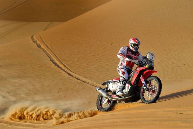 Gonçalves remporte l'Abu Dhabi Desert Challenge.