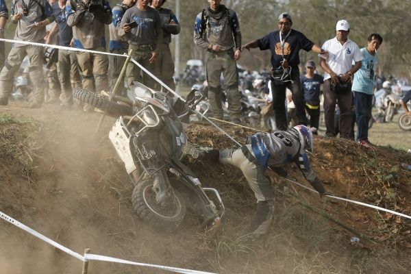 L'Afrique du Sud remporte son premier BMW GS Trophy.