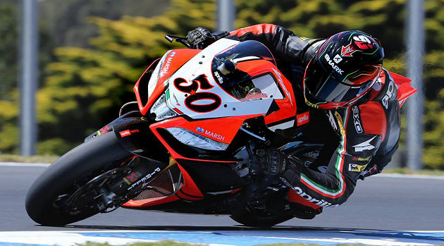 Guintoli remporte la 1ere Superpôle WSBK 2014.
