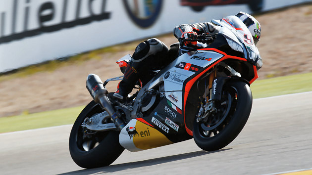 Haslam et Aprilia prennent la Superpole à Aragon.