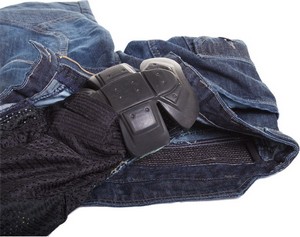 La sécurité et le style du jean DXR Denim Kevlar