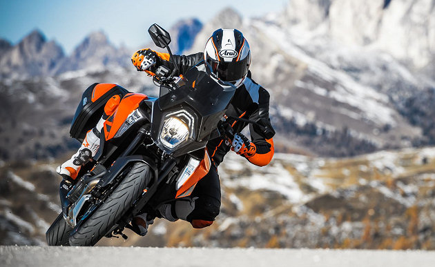 KTM 1290 SUPERDUKE GT 2017