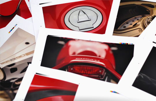 Un livre-photo pour les 90 ans de Ducati.