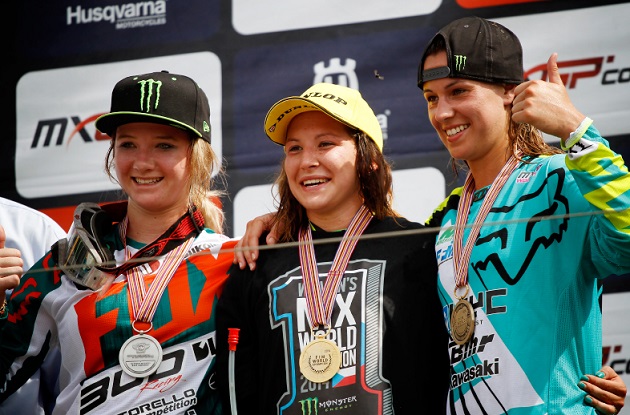MX Féminin - Fontanesi sacrée Championne du Monde 2014.