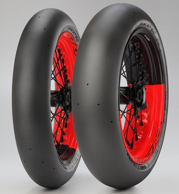 Du nouveau pour la gamme Metzeler Racetec SM.