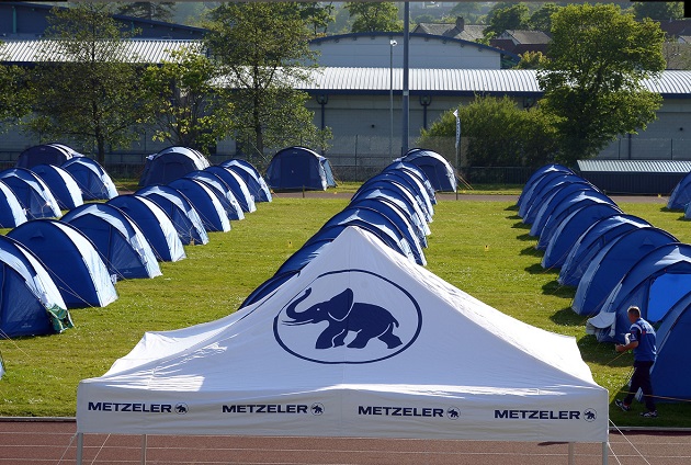 Tourist Trophy 2016 - Le Village Metzeler vous accueille.