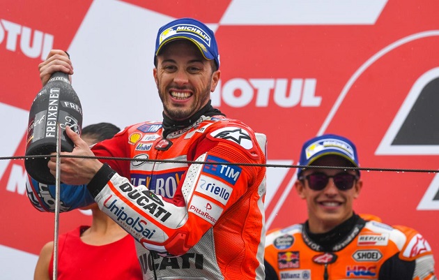 MotoGP / Japon - Dovizioso remporte un duel épique contre Márquez.