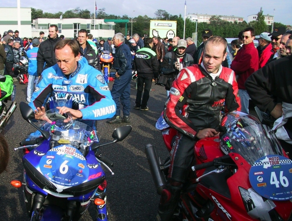 Moto Tour 2016 - Vitesse et endurance sur le circuit d'Issoire.