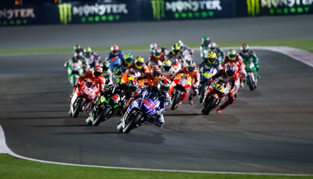 MotoGP - Marc Márquez remporte le Grand Prix du Qatar. Rossi deuxième.