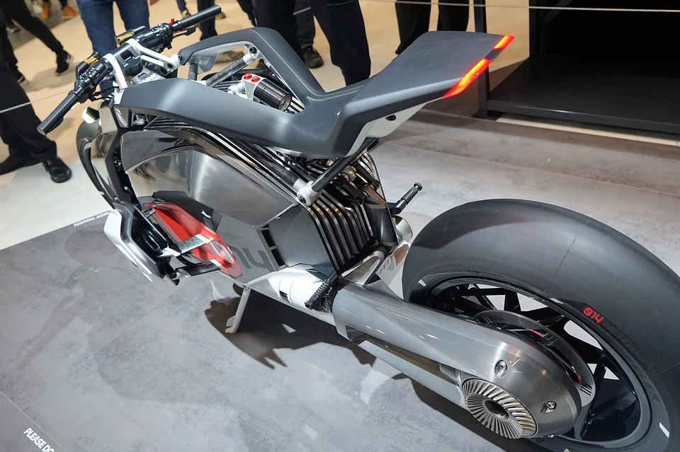 La moto électrique débarque en force