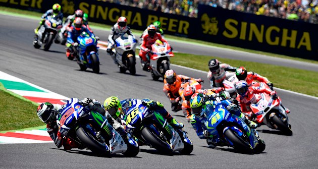 MotoGP / Mugello - Rossi trahi par son moteur ; incroyable finish pour la victoire.