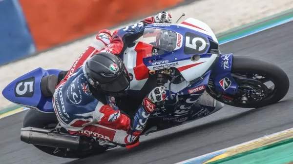 Les 24 heures Moto sont de retour - Départ le 12 à 12 hrs.