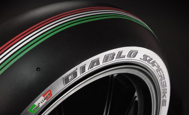 Pirelli continuera à fournir les pneus du WSBK jusqu'en 2018.
