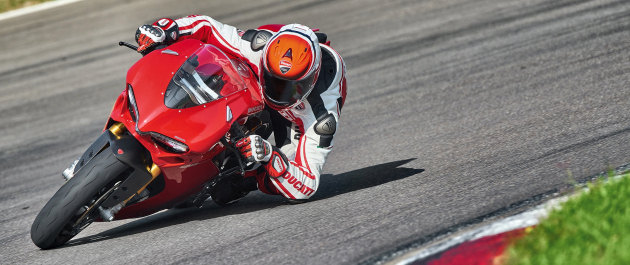 Tournée Scrambler et programme Ducati Racer 2015.