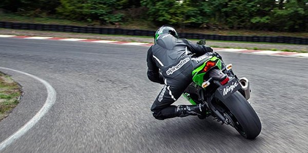 Rappel pour les Kawasaki Ninja ZX-10R 2016.