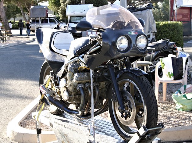 'Mon premier Bol' - L'histoire d'un motard qui découvre le temple de l'Endurance.