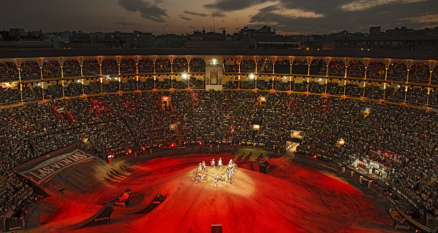 Les Red Bull X-Fighters arrivent à Madrid.