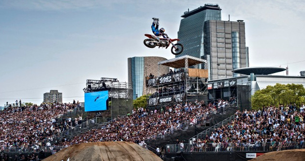 Sherwood remporte les X-Fighters d'Osaka.