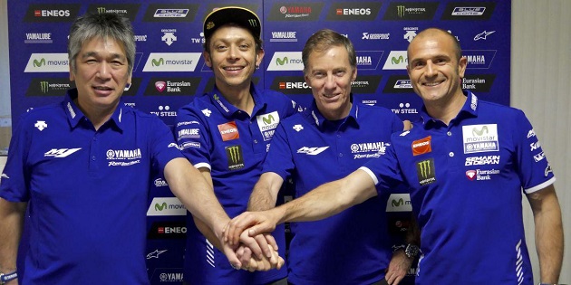 Valentino Rossi rempile deux ans de plus avec Yamaha !