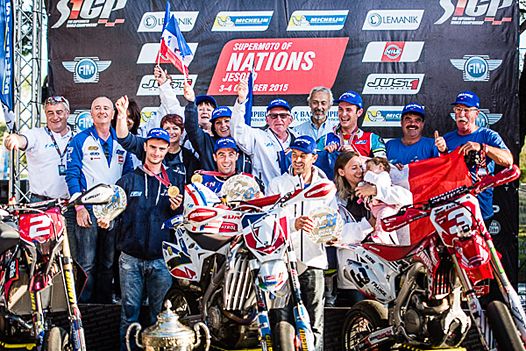 Cinquième victoire de la France au SuperMoto du Nations.