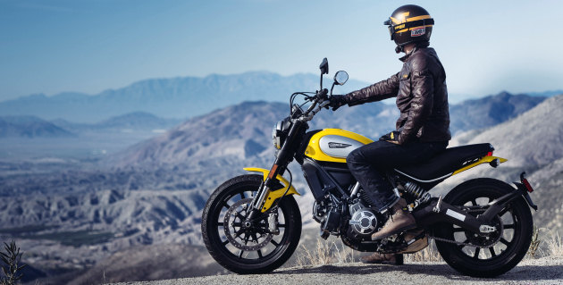 Tournée Scrambler et programme Ducati Racer 2015.