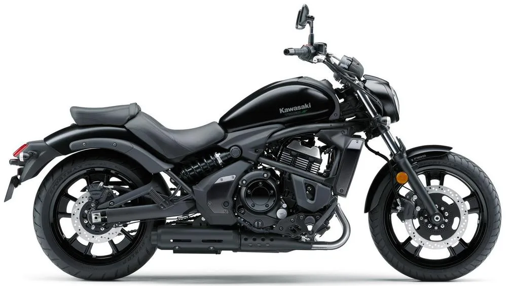 Kawasaki 2027 : tous les nouveaux coloris, et une Versys 900 ?