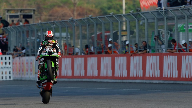 WSBK / Thaïlande Course 1 - 3 sur 3 pour Rea !
