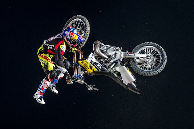 Clinton Moore remporte les Red Bull X-Fighters 2015.