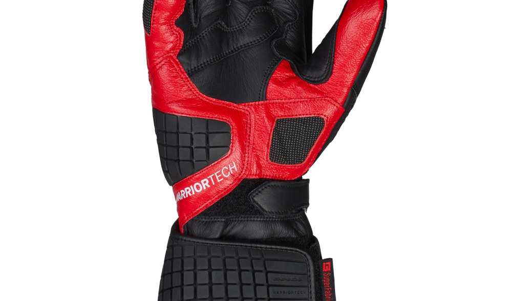 Zoom sur l'intérieur du gant moto Racing Spidi Carbo Track Evo 2 coloris noir et rouge