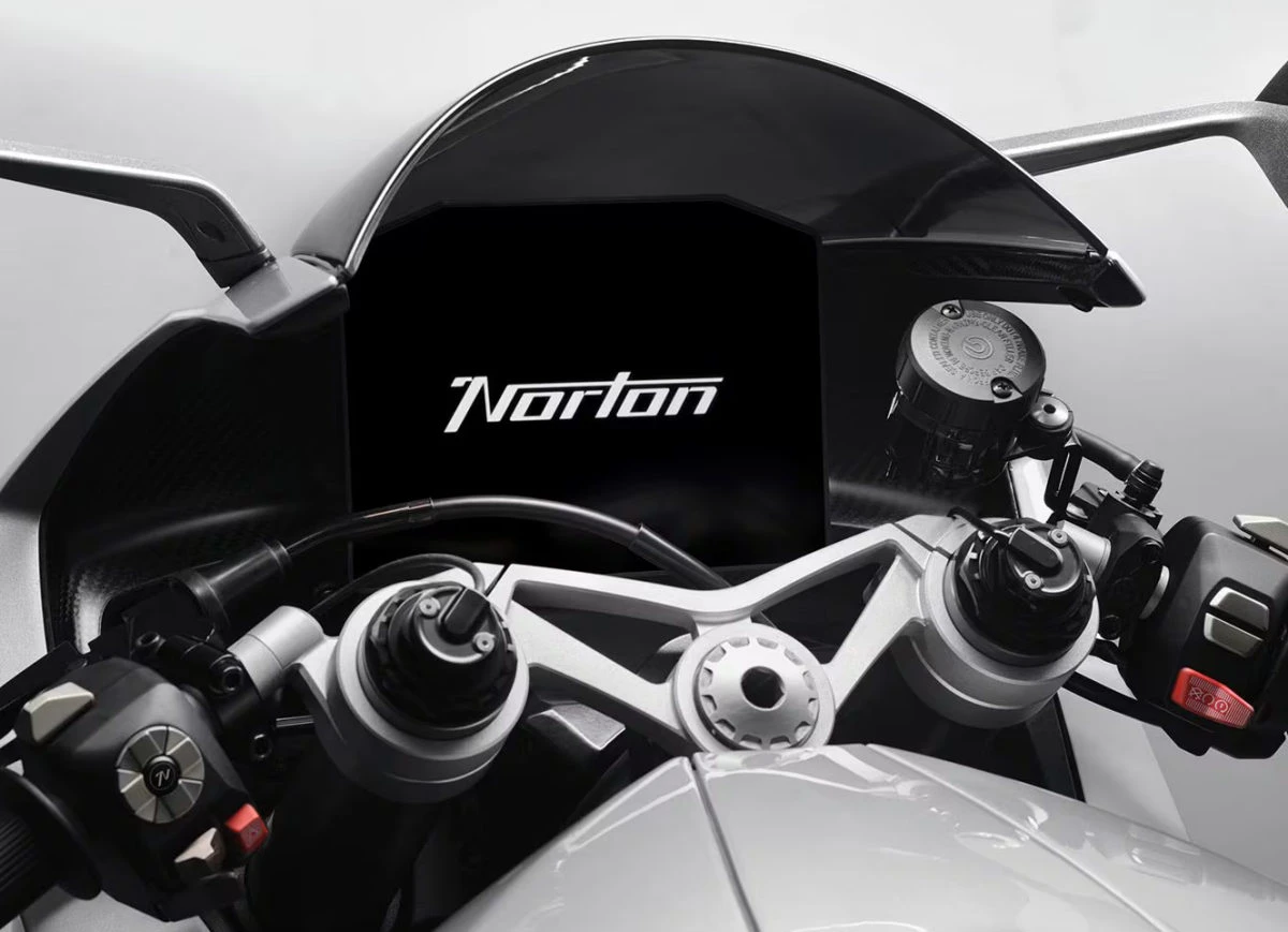 Norton 1200 Manx R Apex 2026 - 1