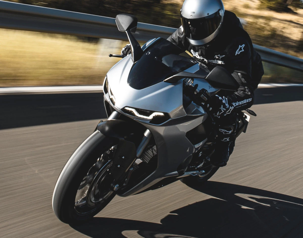 Norton 1200 Manx R Apex 2026 - 6