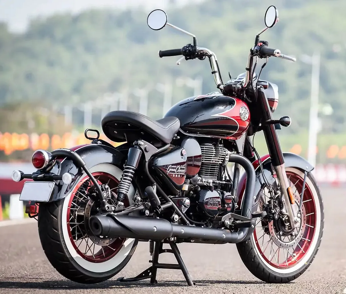 Royal-Enfield Goan Classic 350 2026 - 12