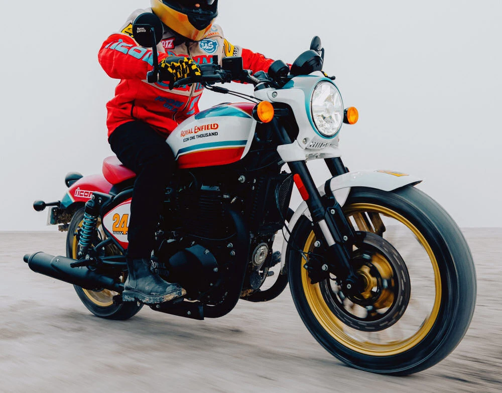 Royal-Enfield Shotgun 650 Icon 2025 - 12