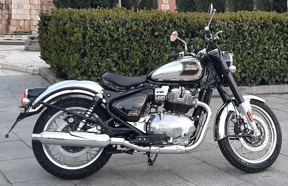 Pruebe el Royal-Enfield 650 Classic
