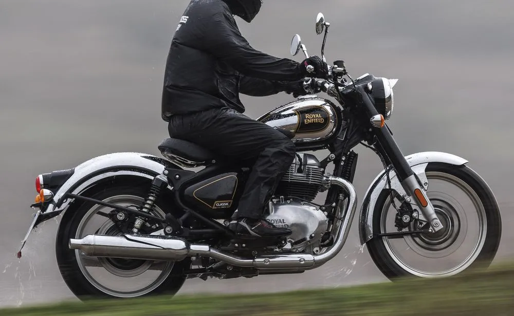Pruebe el Royal-Enfield 650 Classic