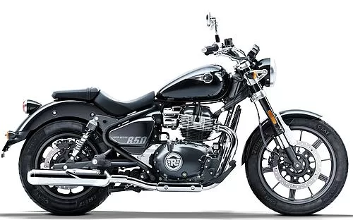 Foto de perfil del Super Meteor 650 2026 en color negro.
