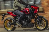 Moto Suzuki GSX-8TT 800 2027