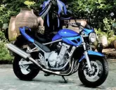 Moto Suzuki GSF 650 Bandit N et S 2008