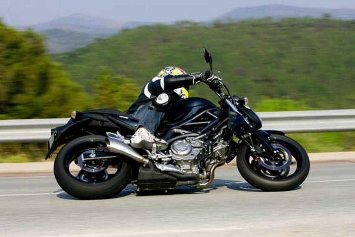 Suzuki svf gladius 650