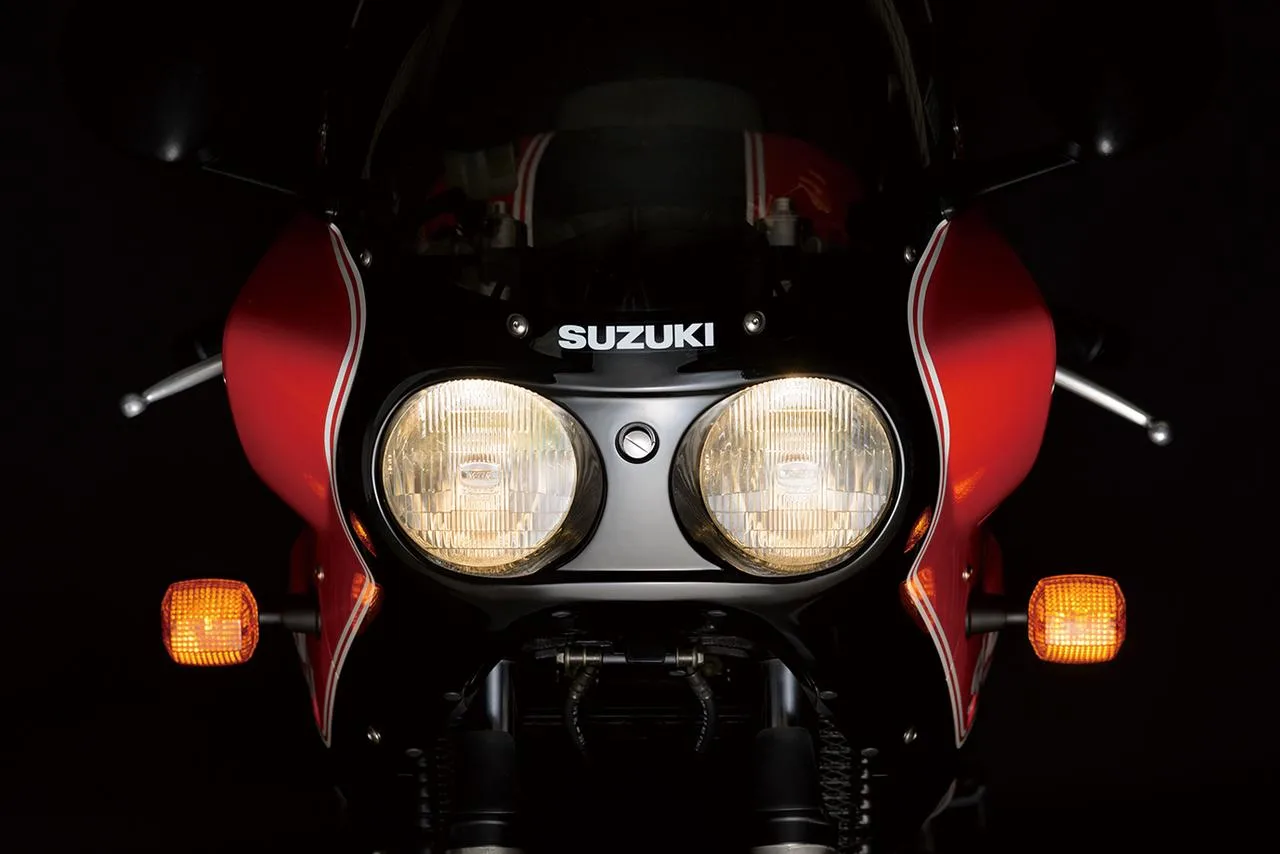 Suzuki GS1200SS 2001 - 11
