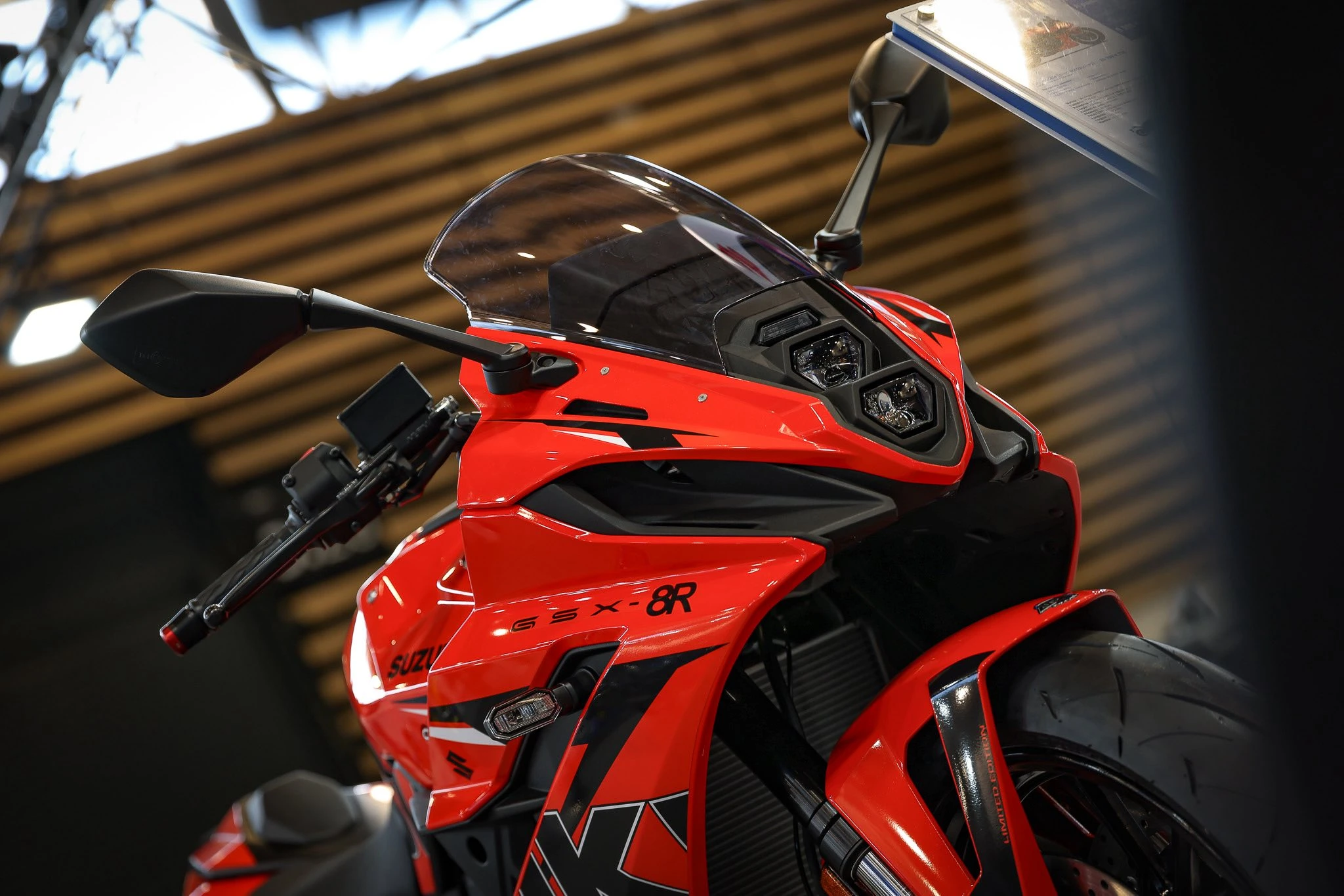 Suzuki GSX-8R 800 Edition Anniversaire 2026 - 7