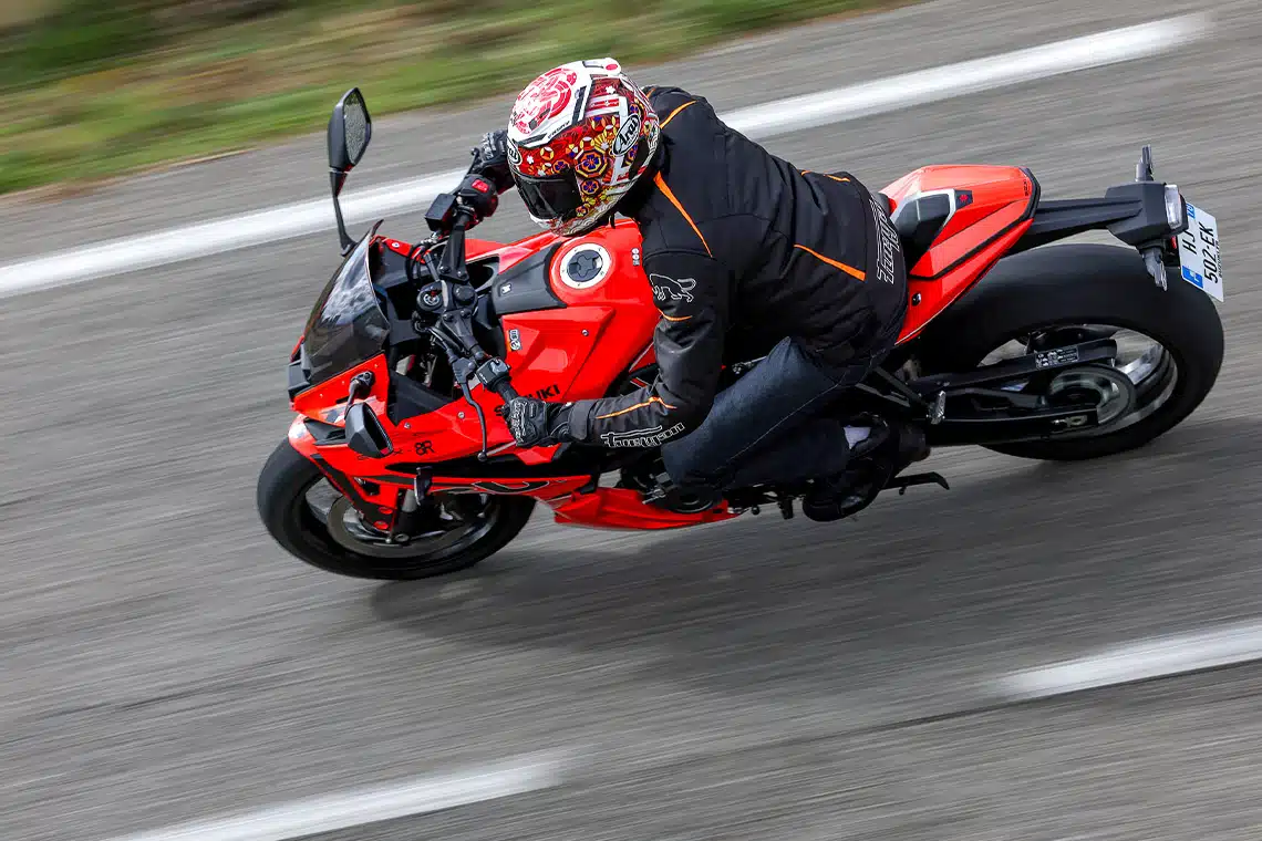 Suzuki GSX-8R 800 Edition Anniversaire 2026 - 4