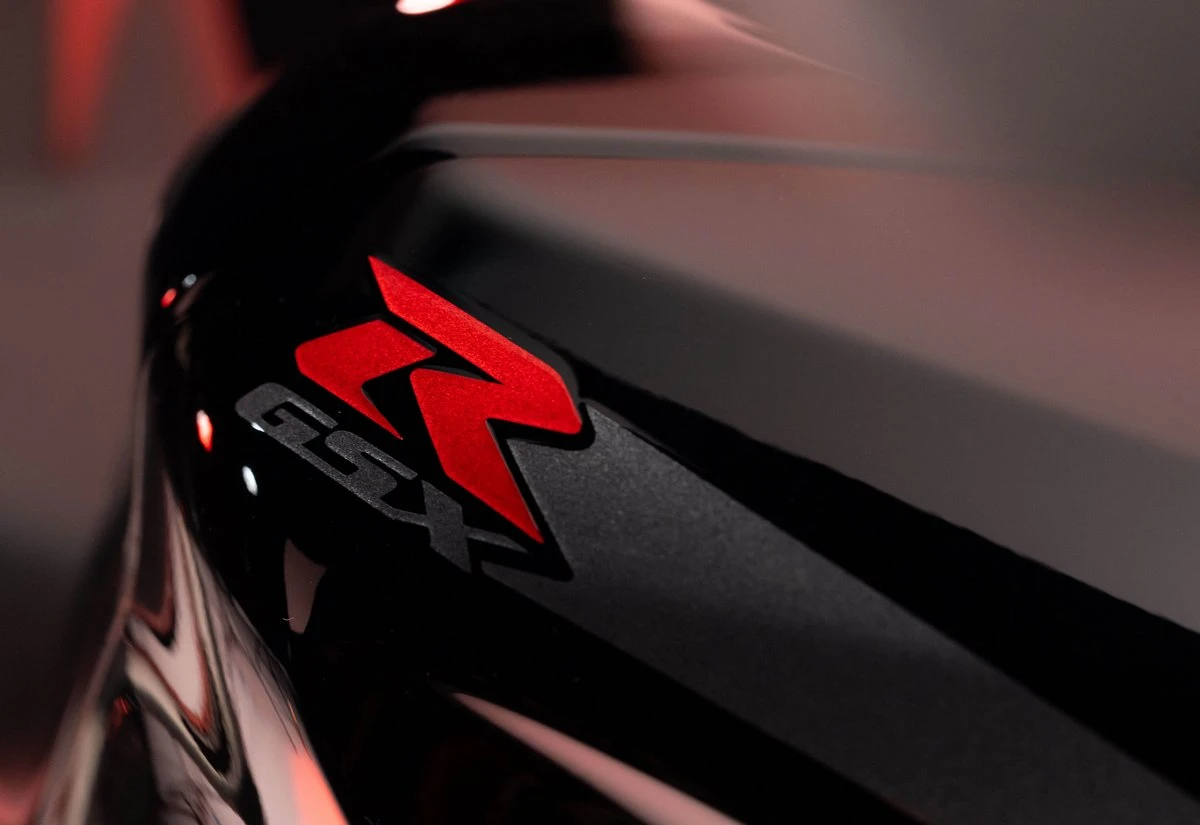Suzuki GSX-R1000R Stealth 2026 - 12